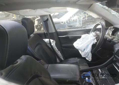 2021 Jeep Grand Cherokee L Limited 4X4 из США, поврежденный, VIN 1C4RJKBG6M8114392